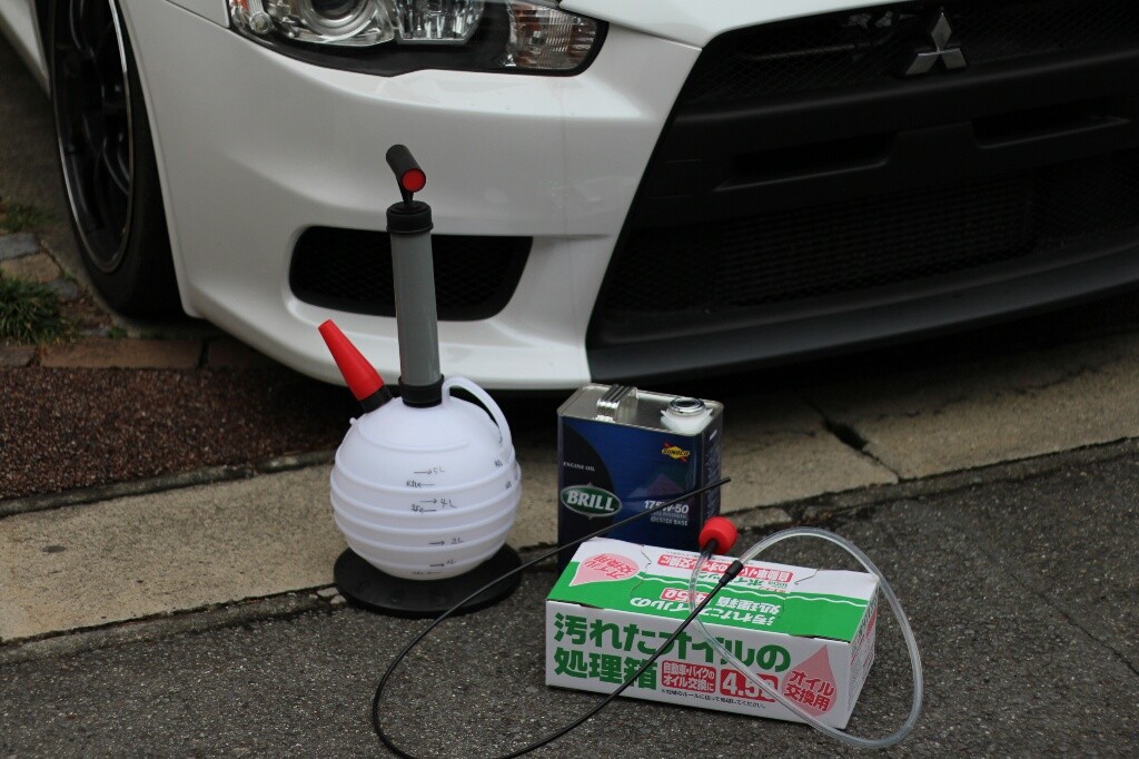 エンジン オイル オイル チェンジャーで工具要らずな交換 Pちゃんの備忘録